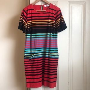 Colorful T-shirt dress with pockets!